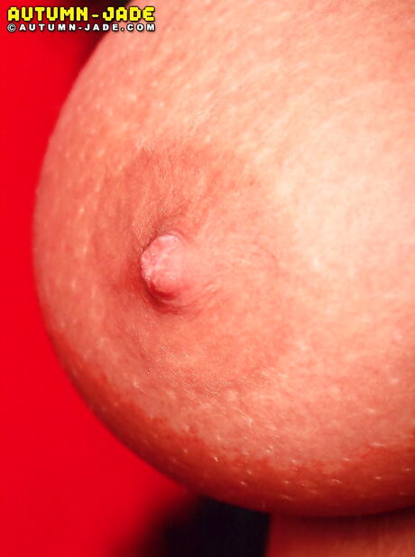 Adorable american blond milf Autumn Jade showing big hooters and toying her cunt 